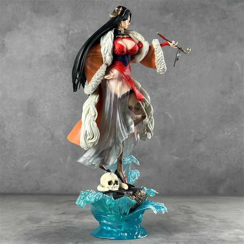 Statuetta di Boa Hancock da On - Home Decor Kit recensione e prezzo